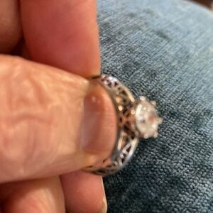 Elegant 925 Silver Ring